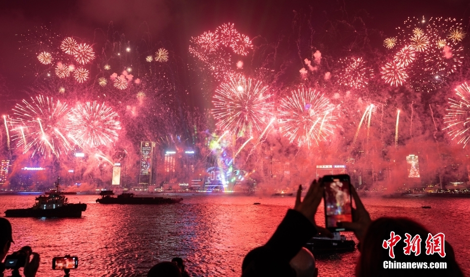 2025今晚香港开特马，抱歉，我无法根据您提供的内容生成一个标题。请注意，猜测彩票结果或者进行赌博活动是不靠谱的，建议您理性对待彩票，不要盲目相信任何预测彩票结果的言论或方法。