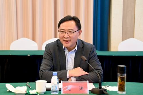 澳门正版免费精准大全,实地分析验证数据_48