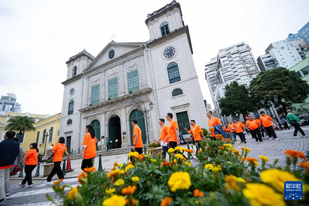 2025今晚香港开特马，抱歉，我无法根据您提供的内容生成一个标题。请注意，猜测彩票结果或者进行赌博活动是不靠谱的，建议您理性对待彩票，不要盲目相信任何预测彩票结果的言论或方法。