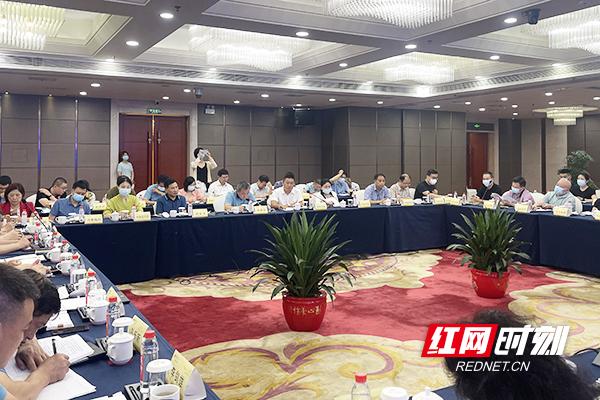 2025全年资料免费大全，一网打尽，无限资源任你享！，2025全年资料大全，免费无限资源一网打尽！