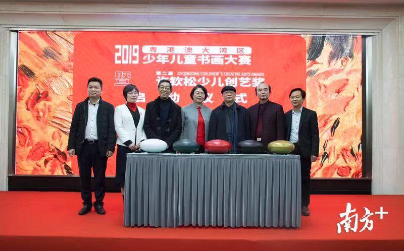 探索未来，走进新澳门正版免费资本车的奇妙世界，走进新澳门资本车的未来奇妙世界探索