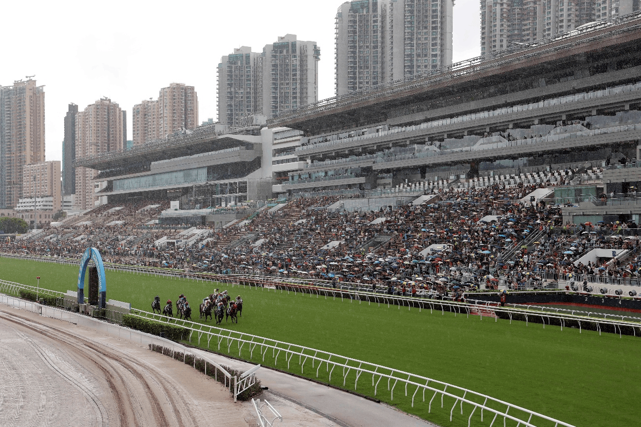 2025年香港今晚特马，关于香港今晚特马的信息我无法确定，因为彩票号码是随机的，没有任何规律可言。请注意理性购买彩票，不要过度沉迷。至于标题，以下是我为您生成的标题，，香港未来彩票趋势分析，探索未来的可能性与风险。