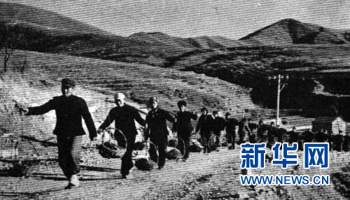 澳门正版资料大全，资料贫无担石与越的组词探索，澳门正版资料大全，探索组词奥秘与越境之旅