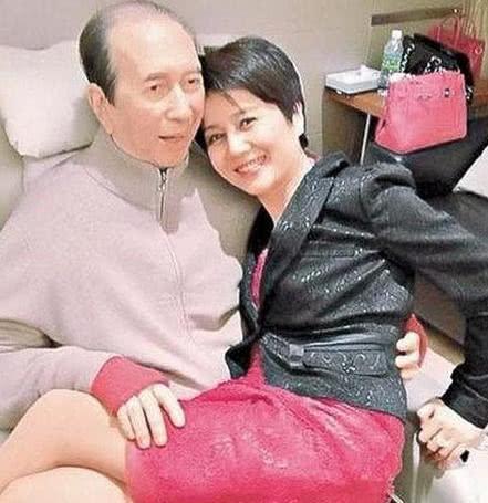 澳门四肖资料期期中大揭秘，澳门四肖期期中大揭秘，揭秘资料背后的真相