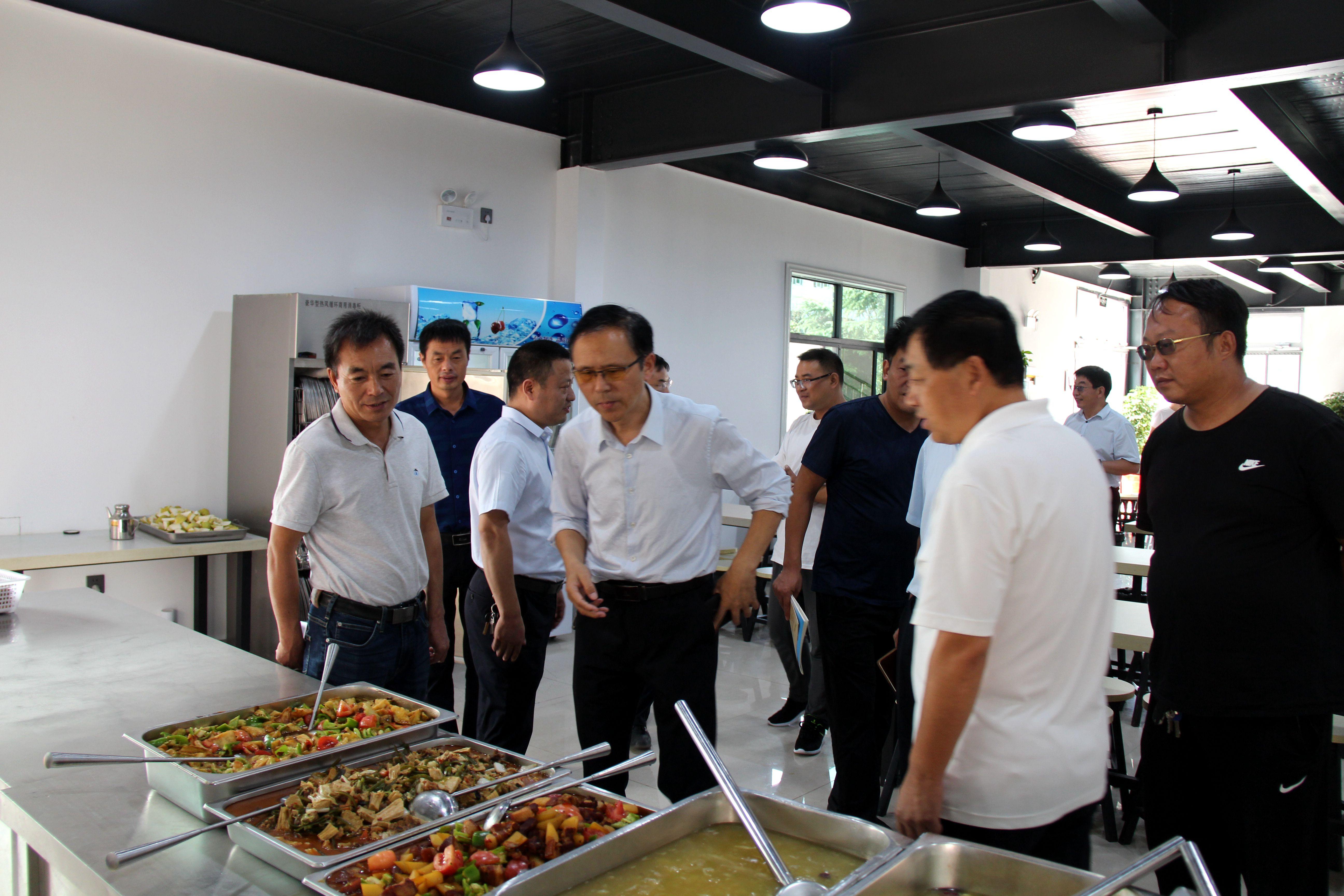 精准三中三免费公开资料，揭秘与探索，揭秘精准三中三免费公开资料，探索秘密之门