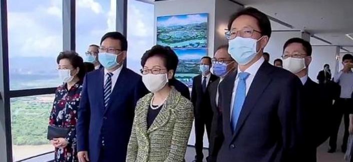 2025香港正版资料免费看，香港正版资料免费看，揭秘未来香港资讯动向